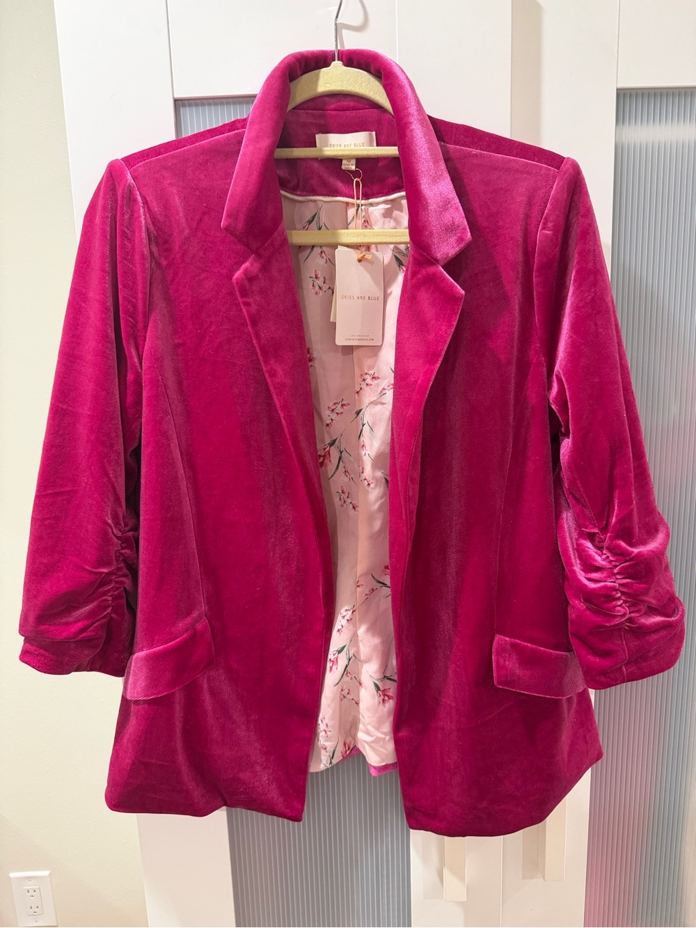 Pink Velvet Blazer Jacket - skies are Blue